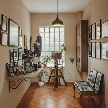 Rare With Private Parking & Garden * Δυρράχιο